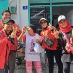 PDI Perjuangan Kampanyekan Ganjar – Mahfud di Pasar dan Pemukiman Padat Penduduk