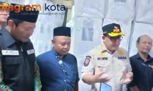 Plh Gubernur jatim Cek Logistik Pemilu di Kecamatan Buduran