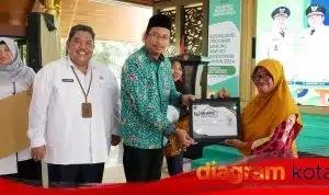 Bupati Sidoarjo Lanjutkan Program Renovasi Warung Rakyat Target 400 Unit