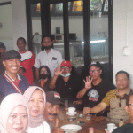 Samuel Teguh Santoso, Caleg DPRD Surabaya dapil V, bersama Relawannya, Sabtu 10 Februari 2024.