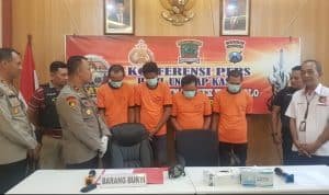 Polisi Berhasil Amankan Tersangka Pencuri Tiang KAI yang Terekam CCTV di Surabaya