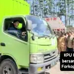 KPU Kota Blitar Distribusikan Kotak Suara dan Kelengkapan Lainnya ke Kantor Kelurahan