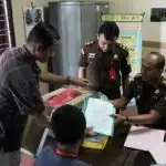 PPNS Kanwil DJP Jatim III Serahkan Tersangka Pengemplang Pajak ke Kejari Malang