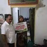 Pemkot Surabaya dan Baznas Bagikan Paket Sembako Bagi Warga di Bulan Ramadhan