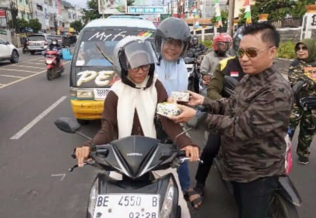 Ketua PPM Slamet Riadi Beserta Jajaran PC Kota Balam Berbagi di Bulan Suci Ramadhan