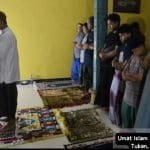 Toleransi dan Keharmonisan Saat Umat Muslim Shalat Tarawih di Desa Adat Tuban Provinsi BaliBali