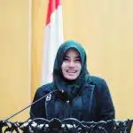 Bacakan Pendapat Akhir Fraksi PDI Perjuangan, Norma Yunita Bacakan Pantun Untuk Eri -Armuji