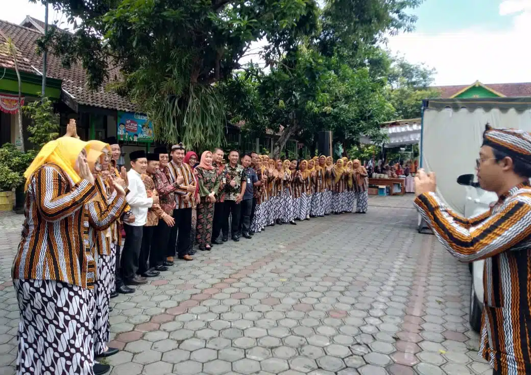 Meriahnya Acara Halal Bihalal di SDN 1 Kampung Dalam Kecamatan Kota Tulungagung