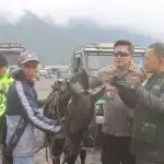 Operasi Ketupat Semeru 2024 Polres Probolinggo Gelar Patroli di Kawasan Bromo