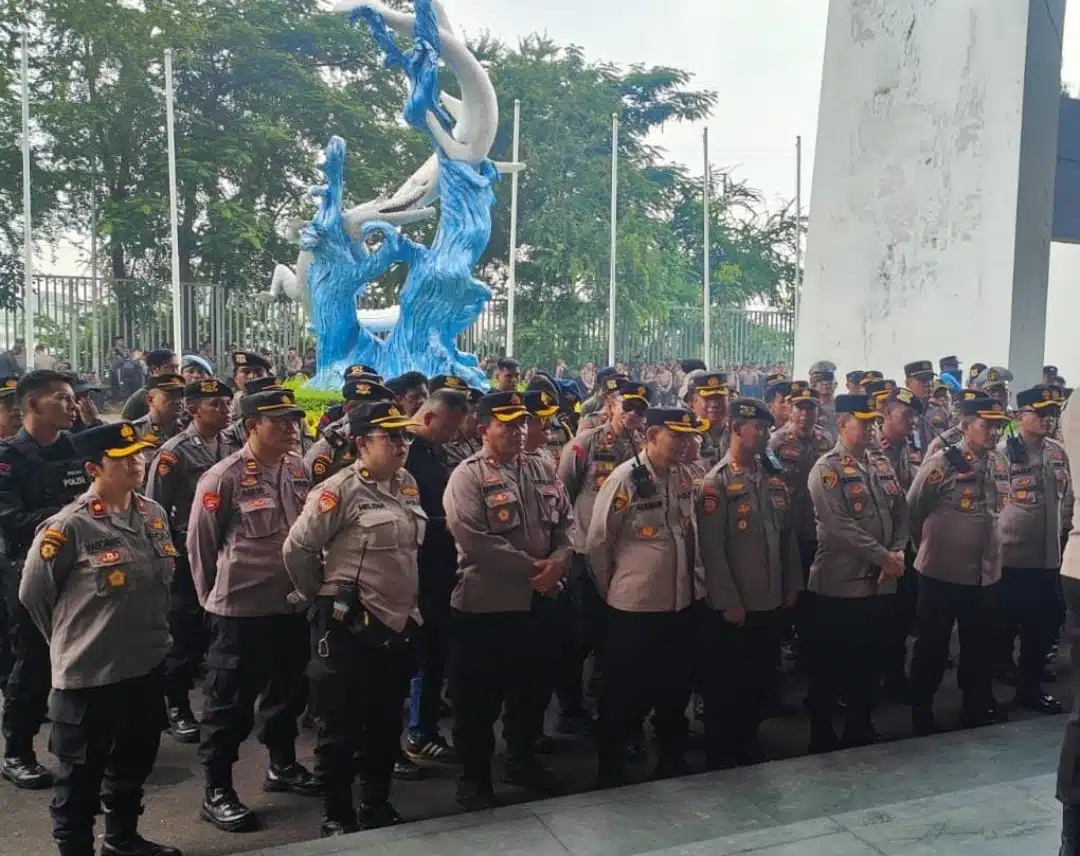 Polrestabes Surabaya Terjunkan 2.503 Personel, Amankan Lanjutan Liga 1 Persebaya vs Dewa United