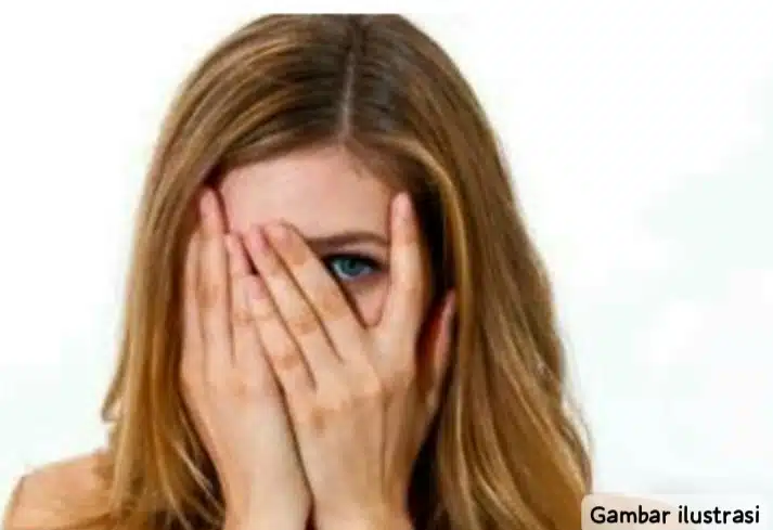 Mendukung Anak Perempuan Dalam Mengatasi Kurang Percaya Diri Atau Body Dysmorphic Disorder