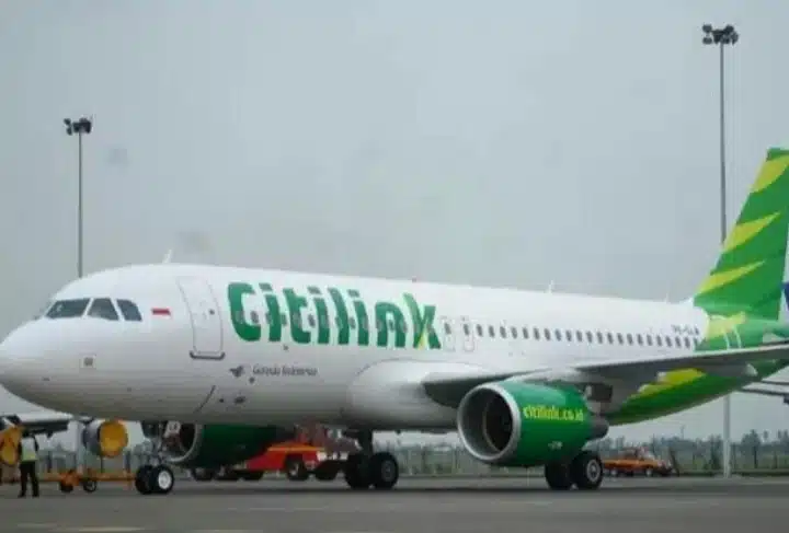Pendaratan Perdana Pesawat Komersial Citilink di Bandara Dhoho Kediri Dengan 178 Penumpang