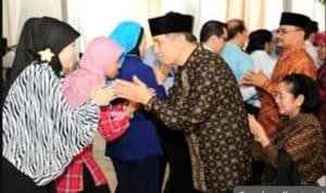 Tradisi Silaturahmi di Hari Raya Idul Fitri: Momen Berharga yang Selalu Dinanti