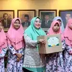 Berbagi Keceriaan, Laila Mufidah Janji Jaga Tradisi Bukber dan Santunan di DPRD Surabaya