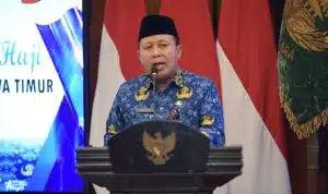 Sekdaprov Jatim melepas Keberangakatan CJH anggota korpri tahun 2024