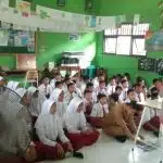 Peringati Hardiknas Polresta Sidoarjo Edukasi Pelajar di Sekolah