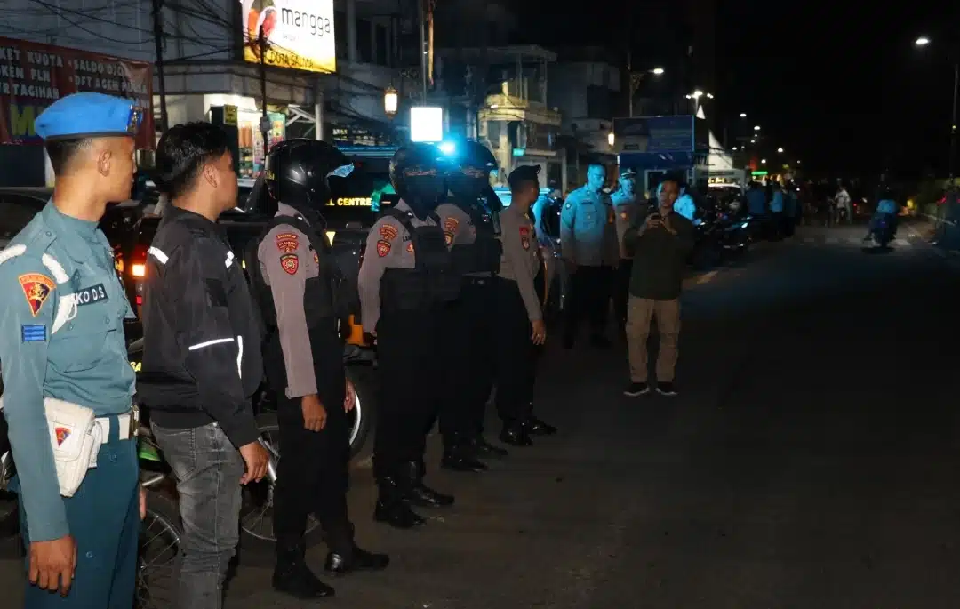 Harkamtibmas Polres Pelabuhan Tanjung Perak Gelar Patroli Skala Besar