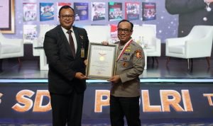 Bedah Buku As SDM Pol, Meritokrasi Jabatan Fungsional di Lingkungan Polri guna Mewujudkan SDM Unggul Mendapat Apresiasi Tinggi Para Pembicara