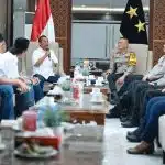 PWI Jatim Award 2024, Kapolda Jatim dan Dua Kombes Raih Penghargaan