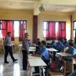 Hari Pendidikan Nasional, Satlantas Polres Gresik Go to School di SMKN 1 Duduksampeyan