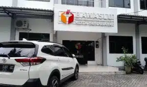 Kotak Kosong Bukan Golput, Bawaslu Surabaya: Edukasi Pemilih Pilwali Surabaya 2024 Sangat Penting