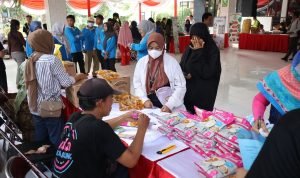Gerakan Pangan Murah di Benowo, Pemkot Surabaya Kendalikan Inflasi Menjelang Hari Raya