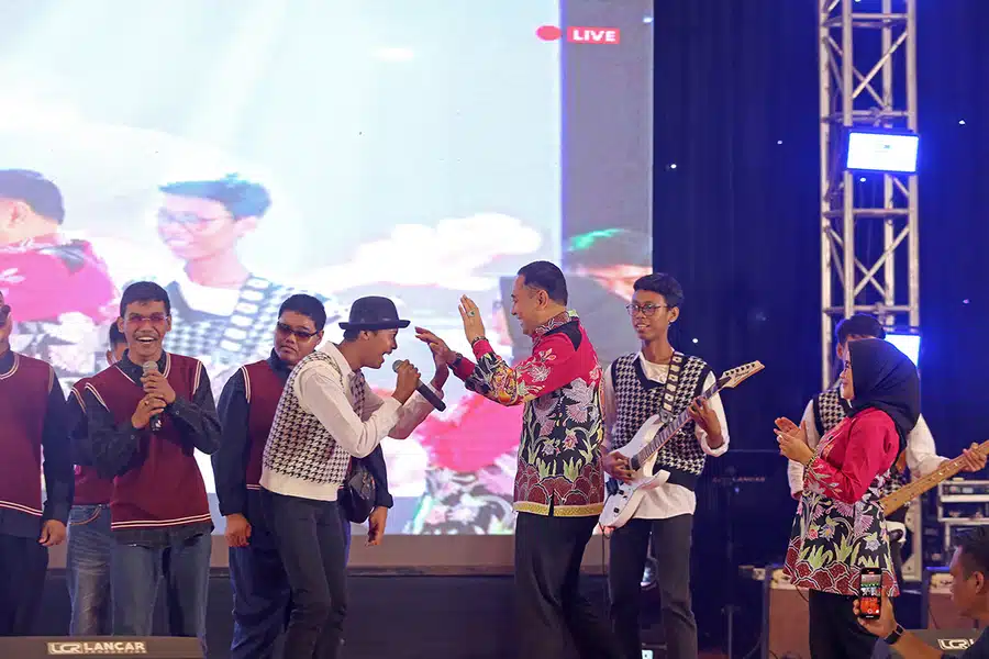 HJKS ke-731: Surabaya Adakan Konser Anak Istimewa dan Pameran Karya