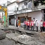 Wali Kota Eri Sidak Proyek Box Culvert di Kapasari, Tegur Kontraktor