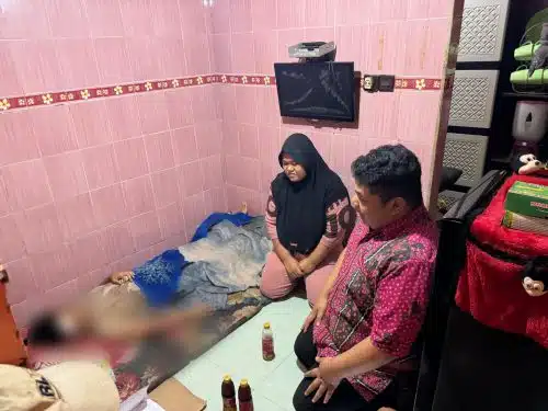 Korban Jambret , PDIP Surabaya Berikan Perhatian dan Perjuangkan Biaya Rumah Sakit