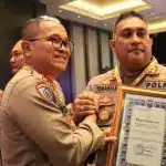 Polres Pelabuhan Tanjung Perak Terima Penghargaan dari Kapolda Jatim kategori Kemitraan Terbaik