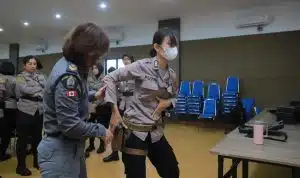 Putri “Bon-Bon” Polwan Polres Tuban Pertama Yang Tergabung Dalam Pasukan Perdamaian
