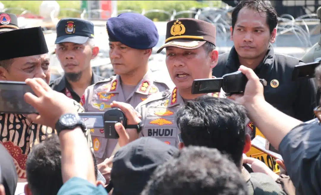 Polresta Malang Kota Gelar Simulasi Sispamkota untuk Pilkada Damai 2024