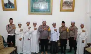 Kapolres Tanjung Perak Silaturahmi dengan Santri dan Pengasuh Ponpes Assalafi Al- Fitrah Surabaya