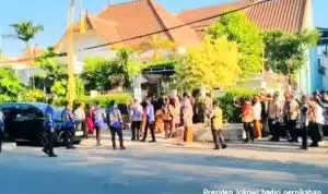 Presiden Jokowi Menghadiri Pernikahan Keponakannya di Solo