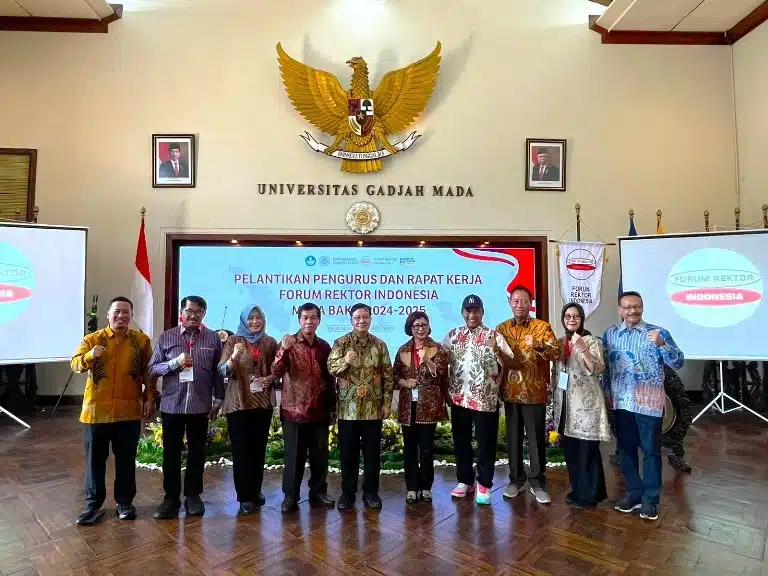 Cak Hasan Lantik Pengurus FRI 2024-2025: Dorong Sinergi dan Inovasi Pendidikan Tinggi