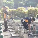 Penghormatan kepada Pahlawan, Polres Bondowoso Lakukan Kerja Bakti di TMP Kotakulon
