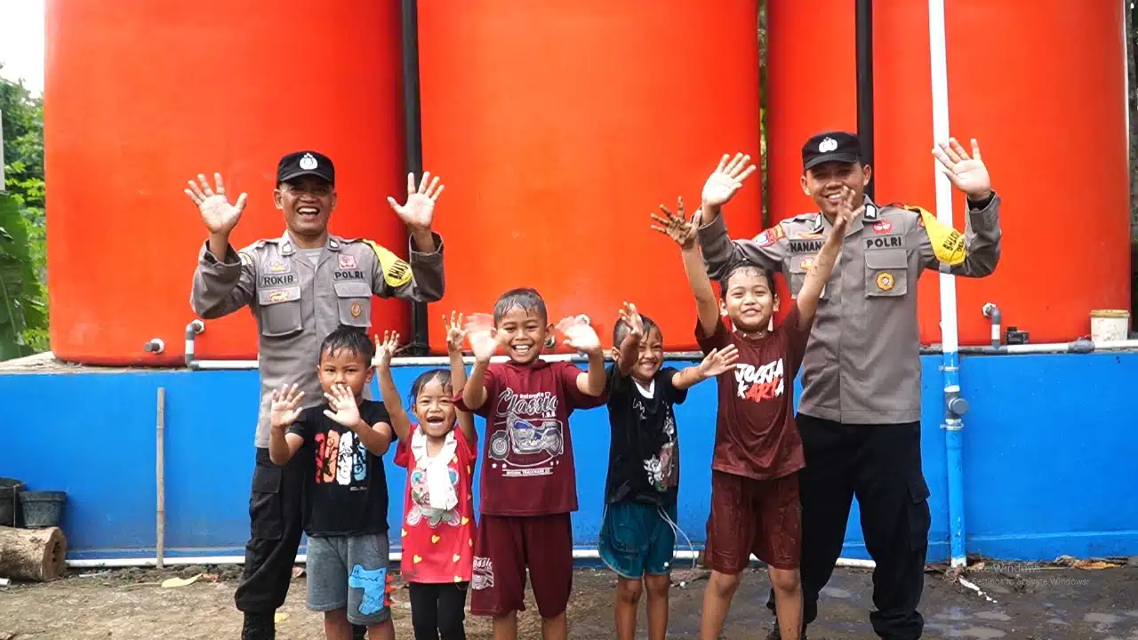Polres Ponorogo Bangun Empat Sumur Bor, Warga Desa Desa Karangpatihan, Ngendut, dan Ngumpul Tak Khawatir Kekeringan