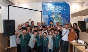 Lawson Indonesia-PlasticPay Peringati Hari Bebas Kantong Plastik Bersama Pelajar
