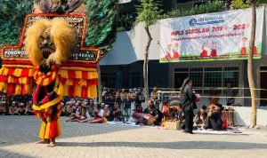 Usung Ragam Budaya, SDI Maryam Tutup MPLS Dengan Reog Ponorogo