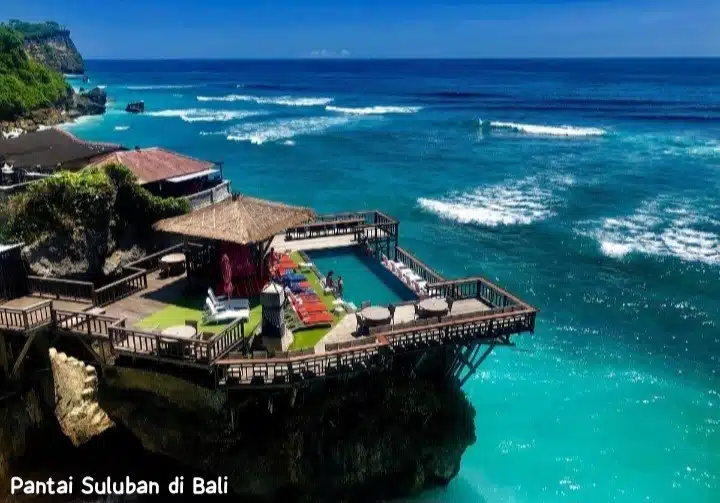 Pesonanya Bali Pulau Terindah Ketiga di Dunia