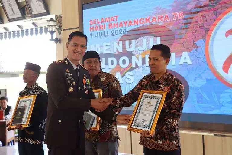 Hari Bhayangkara ke-78: Kapolres Magetan Apresiasi Keberanian Warga