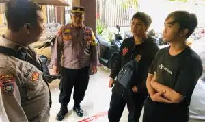 Polsek Genteng Polrestabes Surabaya Amankan 12 Remaja Mabuk di Tempat Umum
