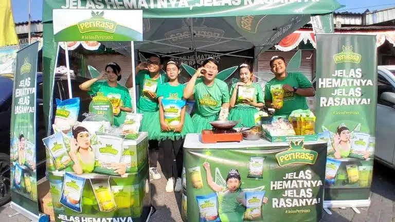 Seru! Peri-Peri Perirasa Tawarkan Beras hingga Tepung di Pasar Benowo