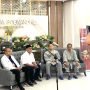 Jalani Syarat Pencalonan, Eri Cahyadi – Armuji Lakukan Tes Kesehatan Di RS Soewandi Surabaya