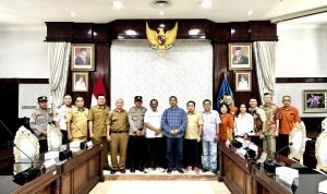 Happy Ending Konflik Petra Dan Warga , Cak Ji : Jangan Terulang Lagi Di Surabaya