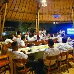 Meriah Rapat Koordinasi PHRI Dengan Pawai Mobil VW Antik Ke Solo Safari