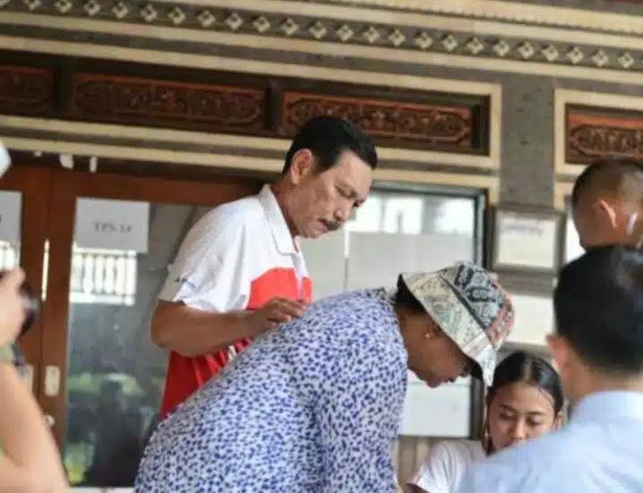 Menata Kembali Pariwisata di Pulau Dewata 