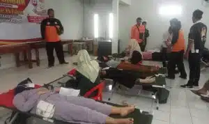 Bakti Sosial Donor Darah di Desa Sine, Peringati HUT RI Ke-79