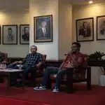 HUT Pertama, SMSI Surabaya Gelar Talkshow ‘Suroboyo Sopo Rek’ di Lobby DPRD