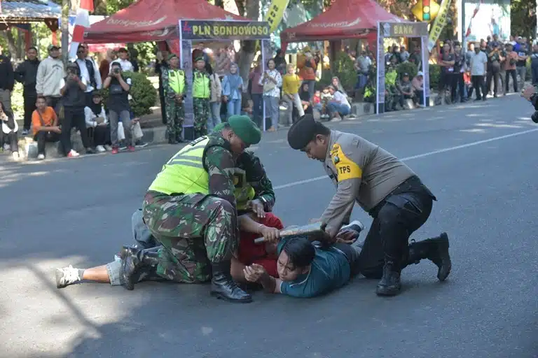 Polres Bondowoso Gelar Simulasi Sispamkota Jelang Pilkada Serentak 2024